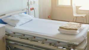 БУ медичне ліжко: турбота, що приходить другим шансом
