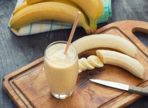 Как сделать банановое молоко: состав и рецепт