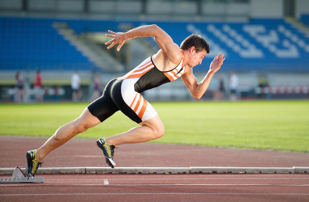 Як правильно бігати спринт – техніка, тренування, харчування та поради