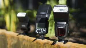 Накамерные вспышки Godox: полное руководство по выбору для фотографов
