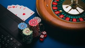 Онлайн-казино й азартна залежність: профілактика та допомога – поради від Reviewer