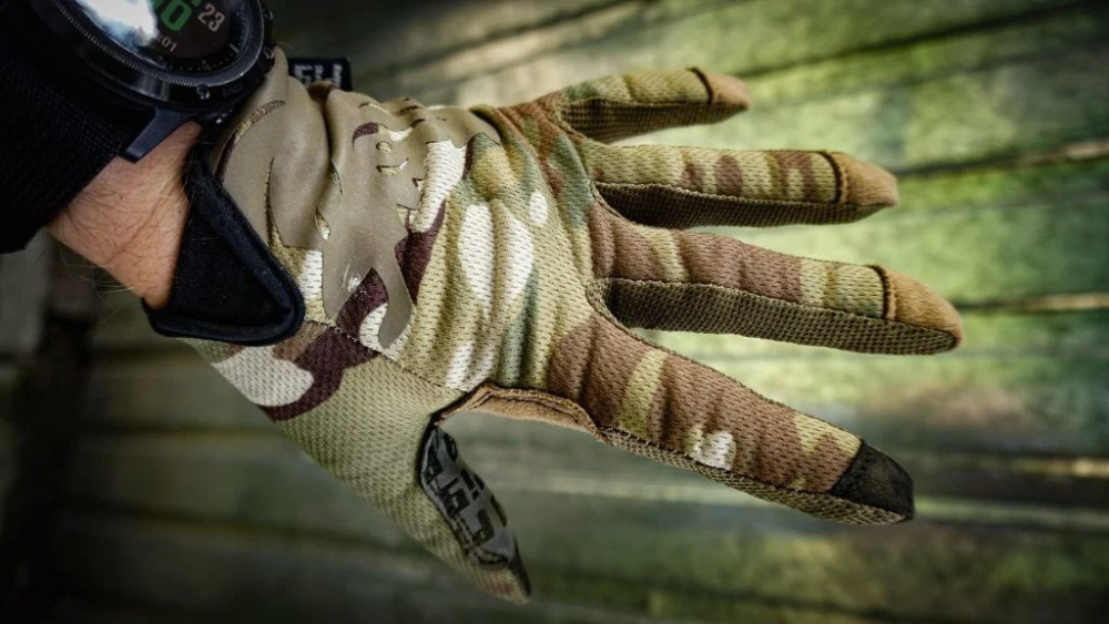 Тактичні рукавички: ідеальний вибір для активного відпочинку та спорту