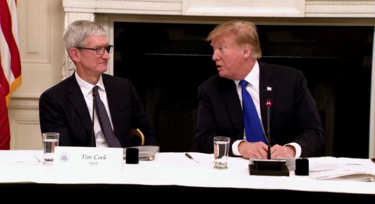 Трамп против Apple
