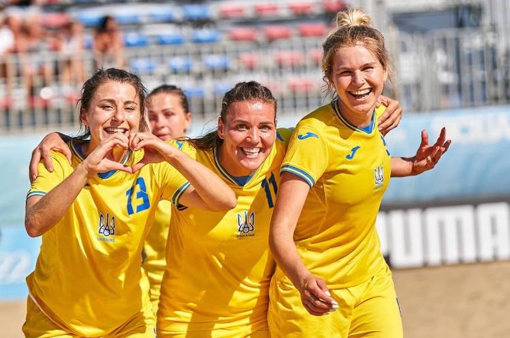 Україна серед лідерів: жіноча збірна з пляжного футболу у топ-3 світу