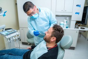 Выбор стоматологической клиники в Киеве: основные критерии